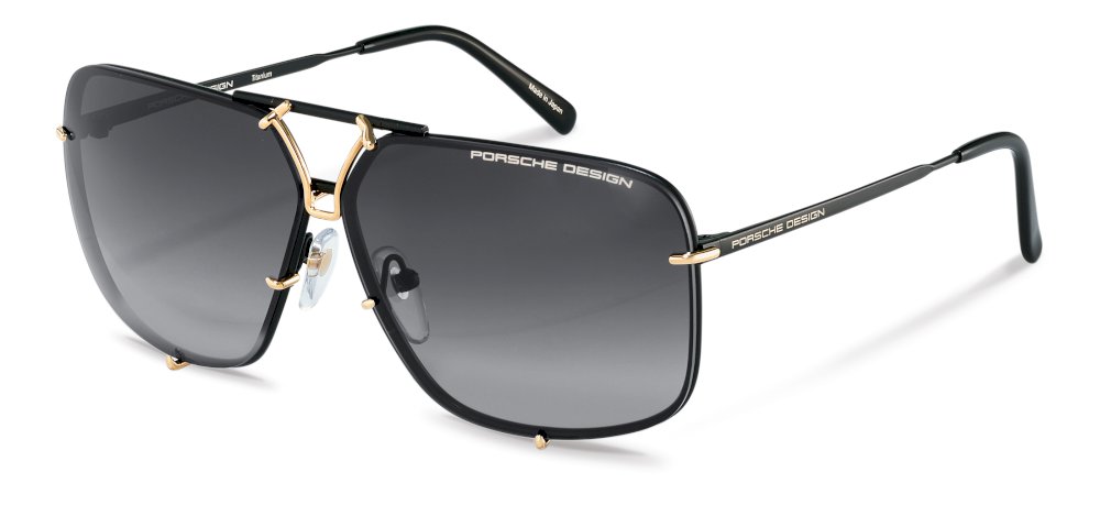 P8928 D Black