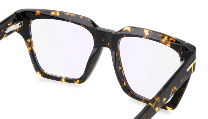 VICTORIA BECKHAM VB 7009/C 086