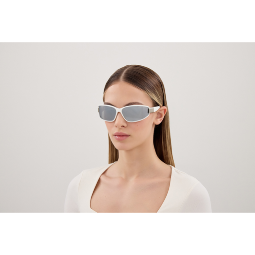 Gucci GG2011S-003 White
