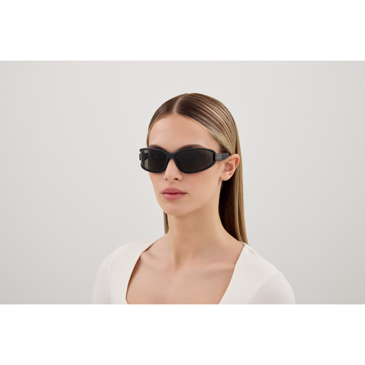 Gucci GG2011S-001 Black