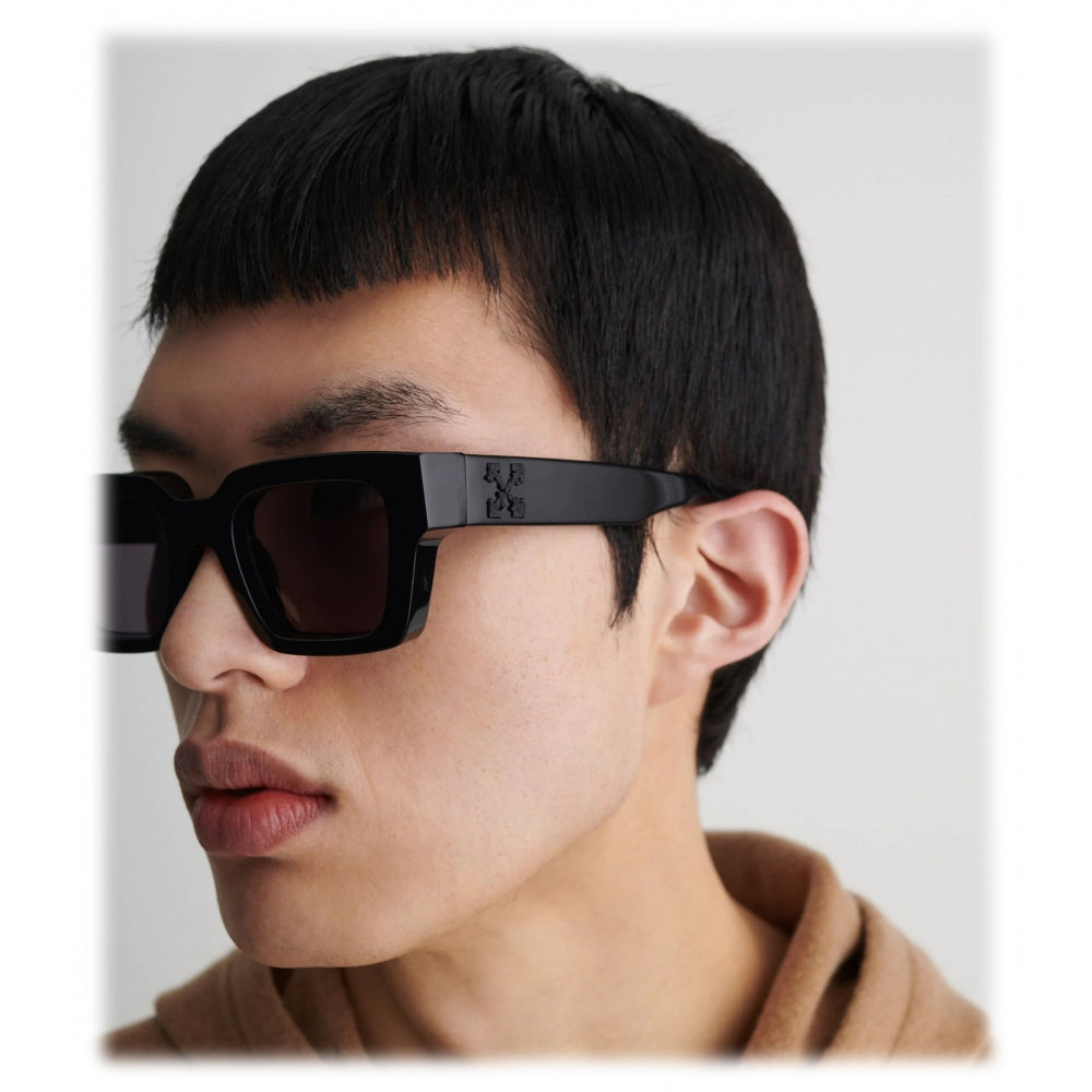 Off White "VIRGIL" OERI008 1307M (50)  Black Logo