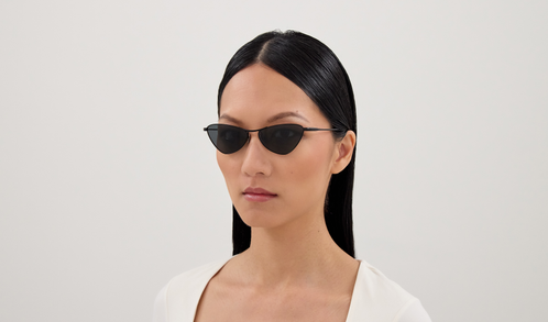Saint Laurent  830-001 Black